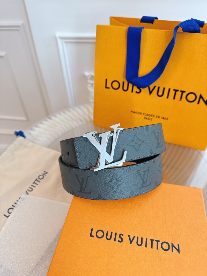 LOUIS VUITTON Belts